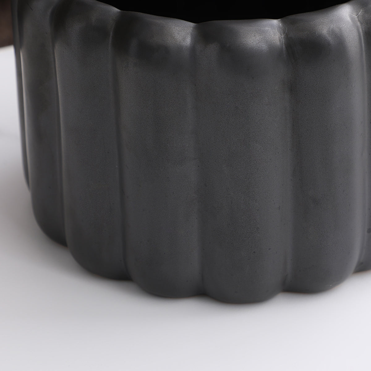 Cache-pots pour boudoirs