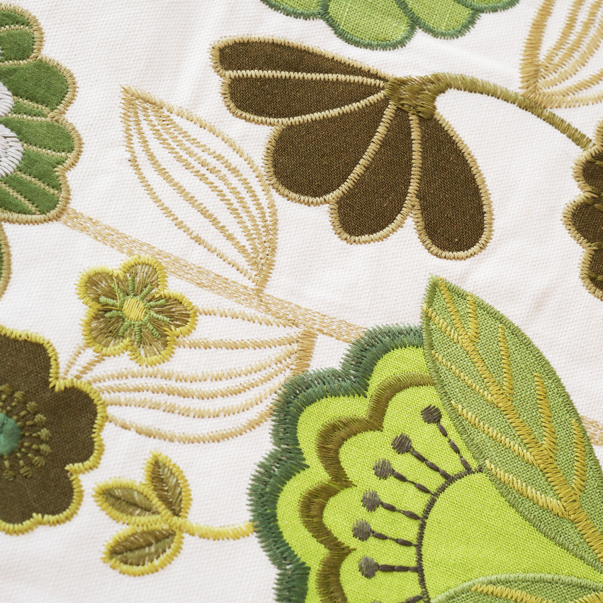 Chemin de Table Vintage