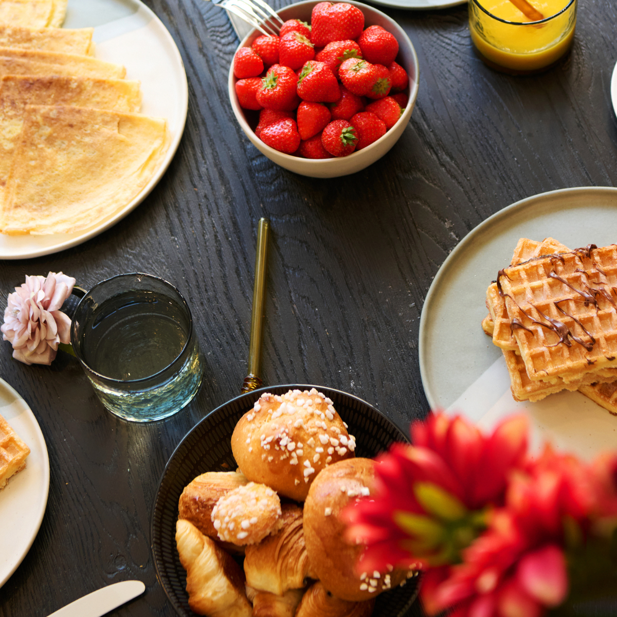 Service de 4 assiettes plates Matty