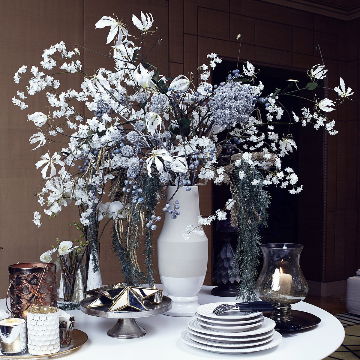 Branche de pin rampant