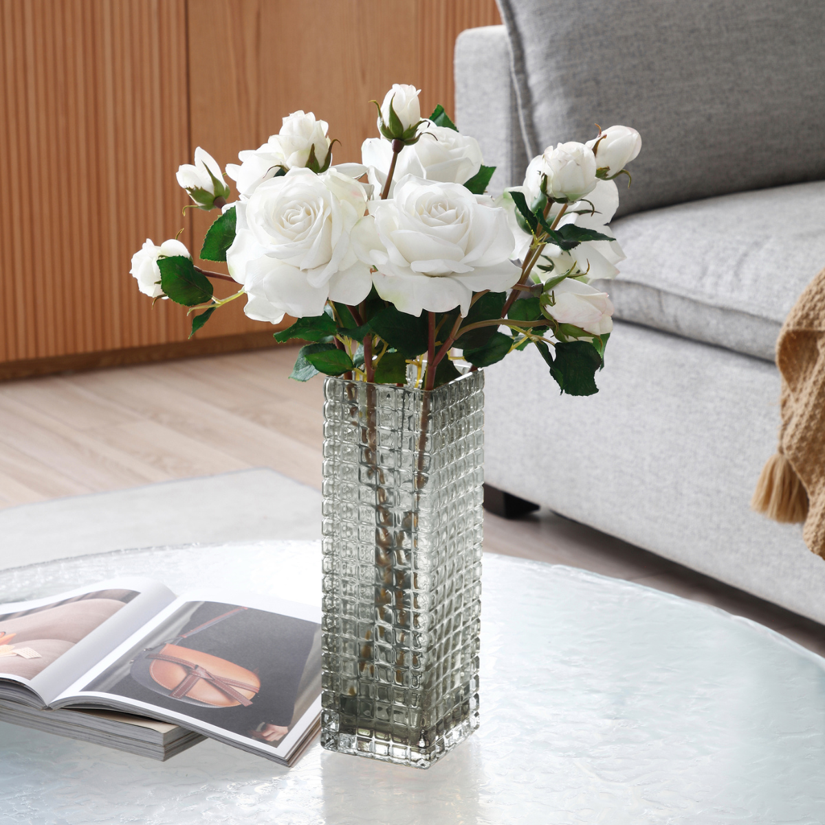 Tige de rose avec bourgeon