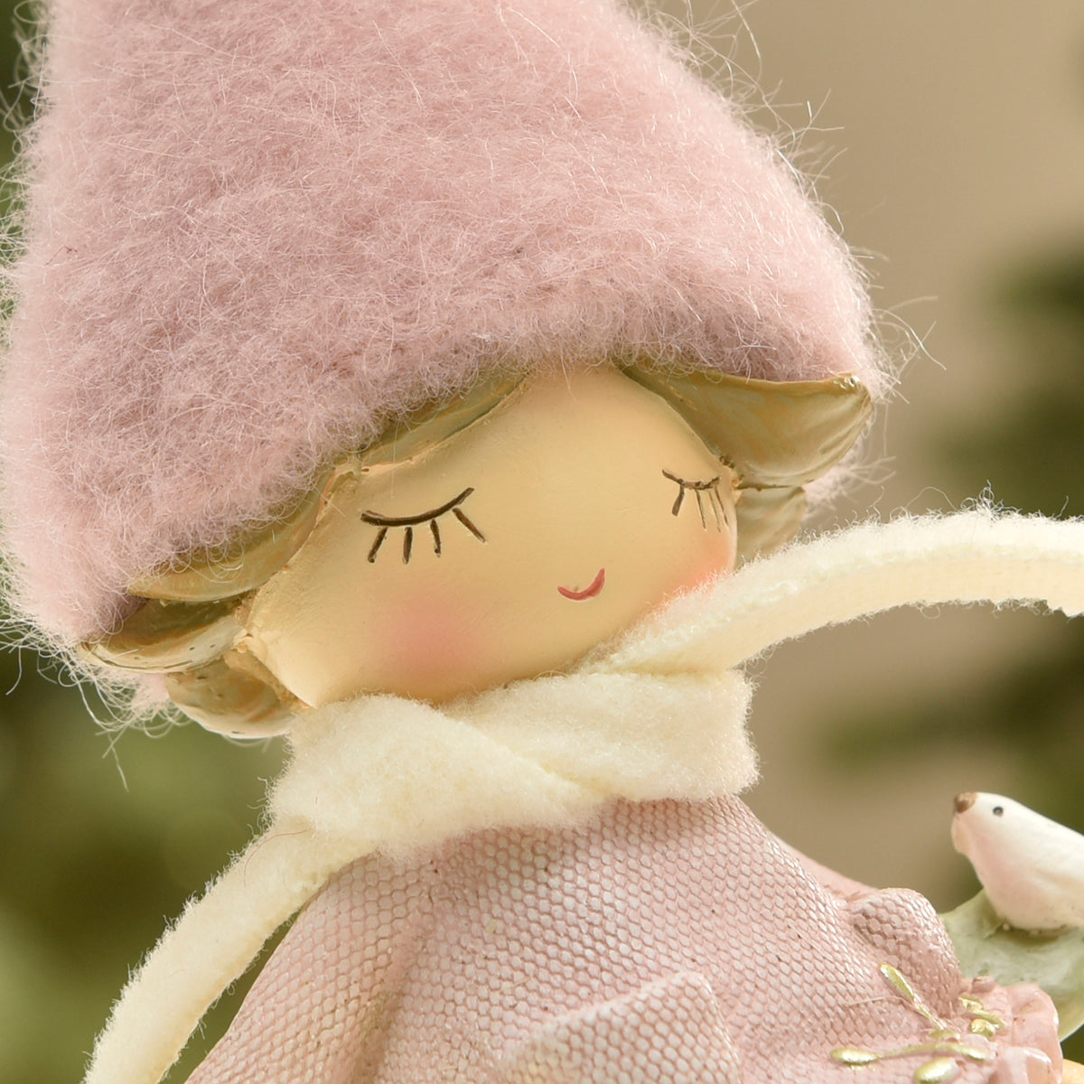 Figurine de Noël Fille à bonnet rose sur flocon LED