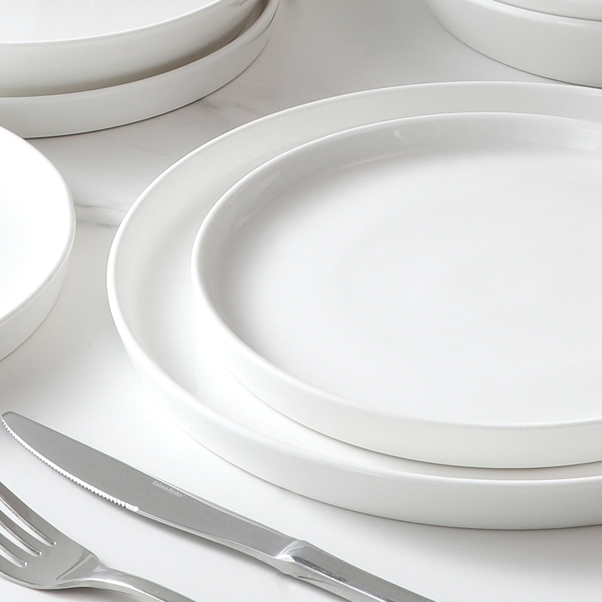 Service de 4 assiettes plates Louise