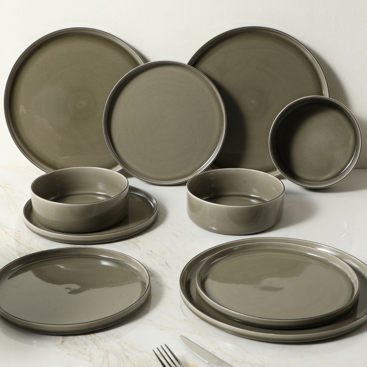 Service de 4 assiettes plates Greeny