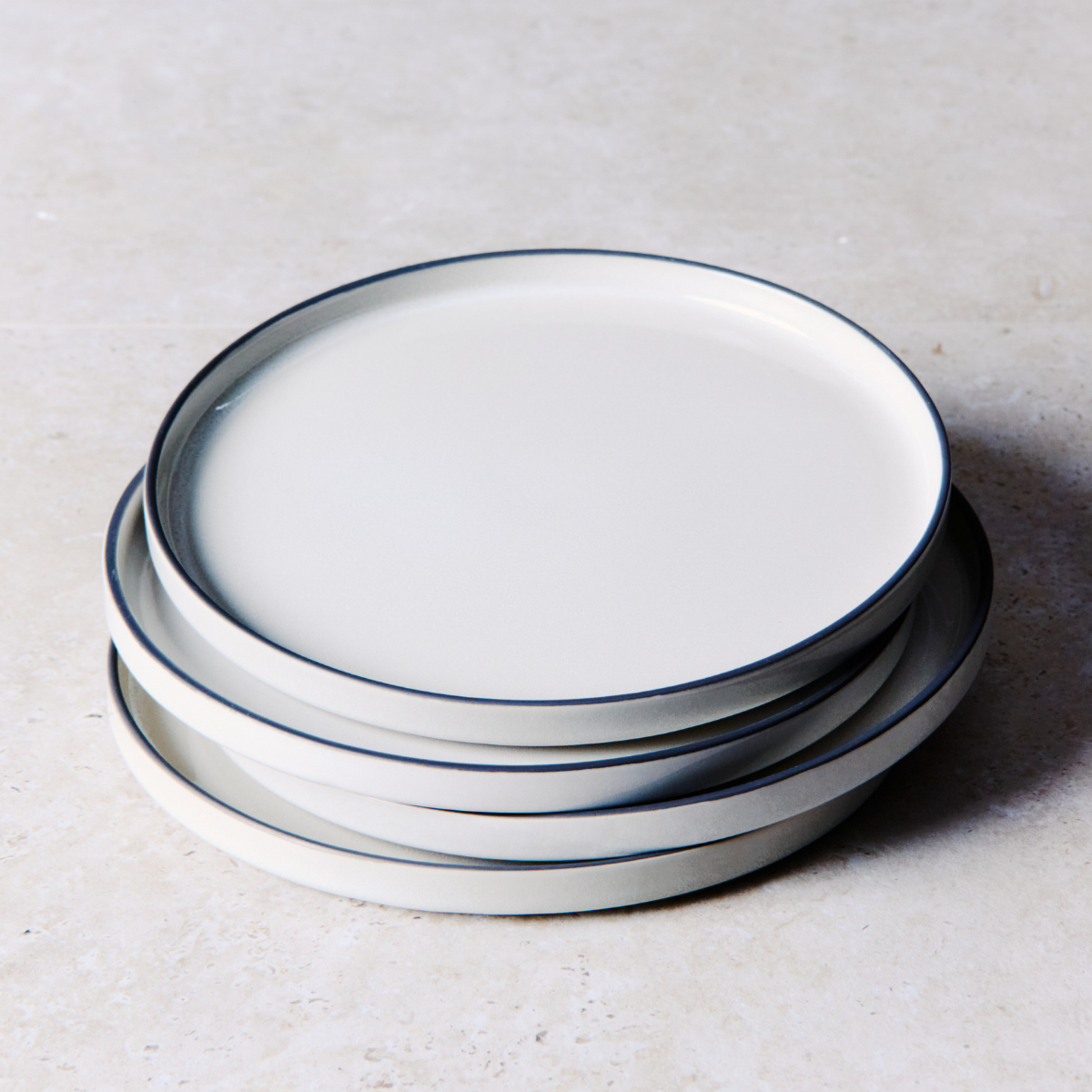Service de 4 assiettes plates Creamy