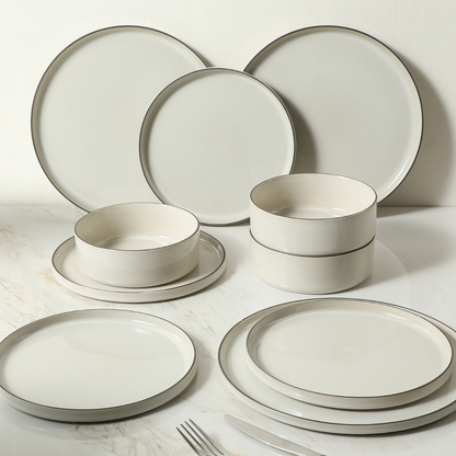 Service de 4 assiettes plates Creamy