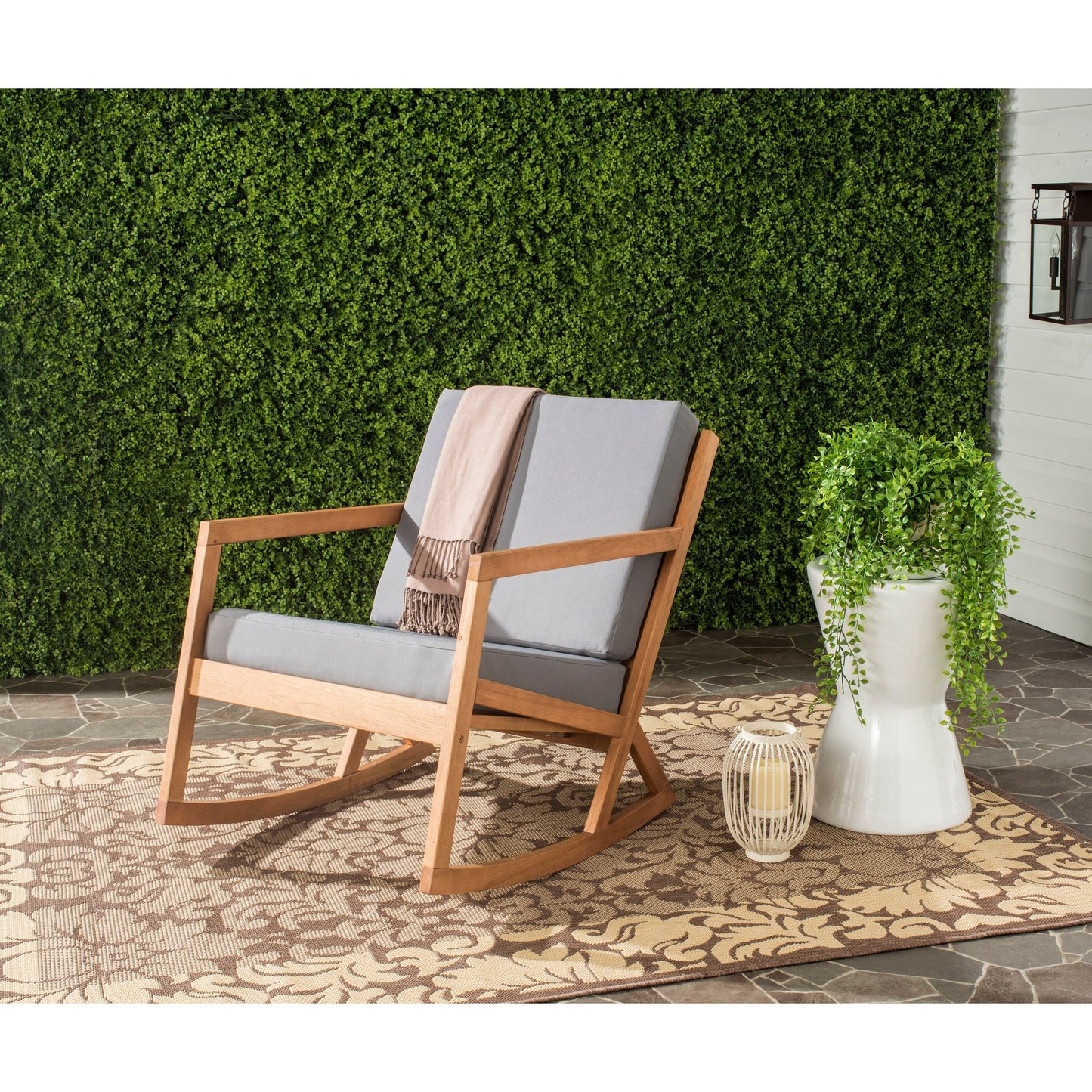 SAFAVIEH Outdoor Makaila Rocking Chair with Cushion - 26W x 31D x 38H