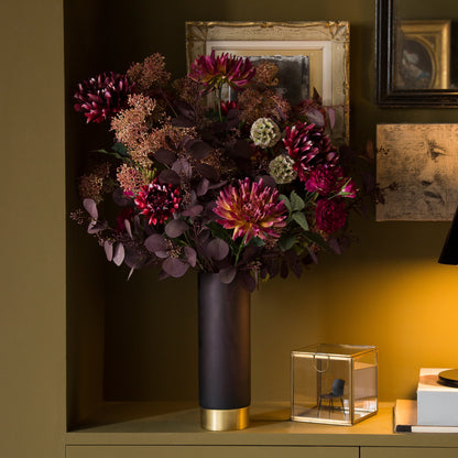 Feuillage d'eucalyptus et graines